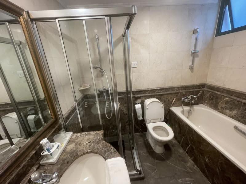 Parc Palais, 55 Hume Avenue, Clementi Park / Upper Bukit Timah, 2 Bedrooms, 969 sqft, Condominium For Sale, by Peter Yao, 500282409 - Bathroom - PropertyGuru.com.sg