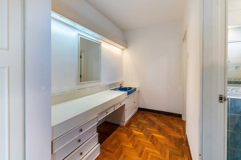 Shelford View, 26 Shelford Road, Newton / Novena, 4 Bedrooms, 2,800 sqft, Condominium For Rent, by Don Png, 500282451 - Bathroom - PropertyGuru.com.sg