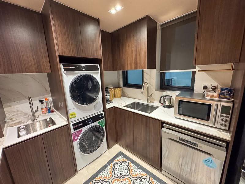 One Pearl Bank, 1 Pearl Bank, Alexandra / Commonwealth, 3 Bedrooms, 1,216 sqft, Condominium For Rent, by Noam Nathan, 500282455 - Kitchen - PropertyGuru.com.sg