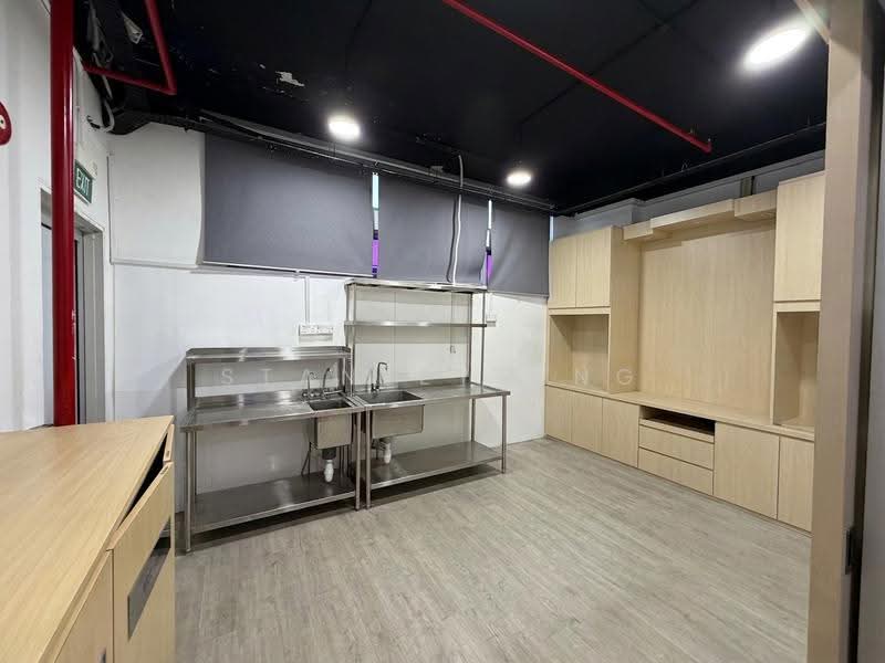 Kb Industrial Building, 10 Kaki Bukit Road 1, Eunos / Geylang / Paya Lebar, 4,542 sqft, Factory / Workshop (B2) For Sale, by Stanley Ong, 500282463 - Interior - CommercialGuru.com.sg