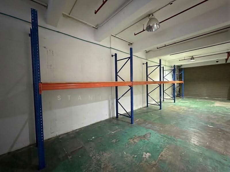 Kb Industrial Building, 10 Kaki Bukit Road 1, Eunos / Geylang / Paya Lebar, 4,542 sqft, Factory / Workshop (B2) For Sale, by Stanley Ong, 500282463 - CommercialGuru.com.sg