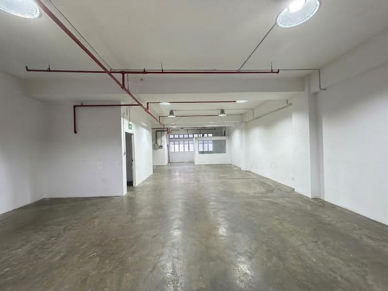 Kb Industrial Building, 10 Kaki Bukit Road 1, Eunos / Geylang / Paya Lebar, 4,542 sqft, Factory / Workshop (B2) For Sale, by Stanley Ong, 500282463 - Interior - CommercialGuru.com.sg