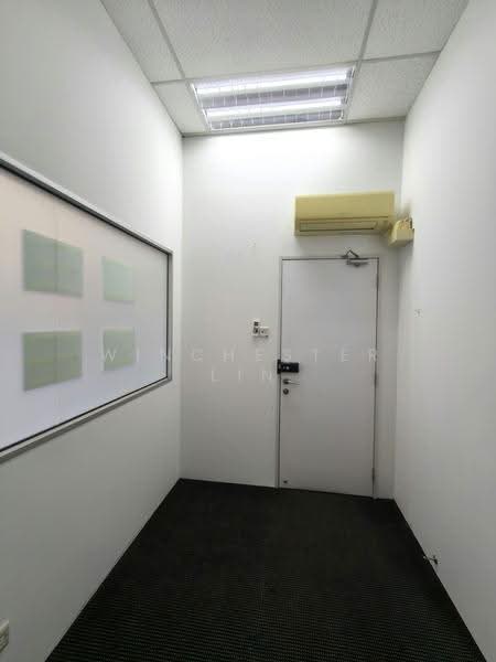 Tradehub 21, 18 Boon Lay Way, Boon Lay / Jurong / Tuas, 112 sqft, Light Industrial (B1) For Rent, by Winchester Lin, 500282471 - Interior - CommercialGuru.com.sg