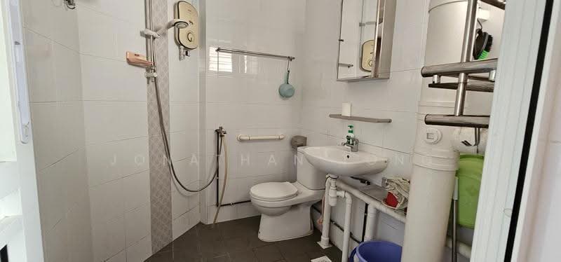 Common Bathroom