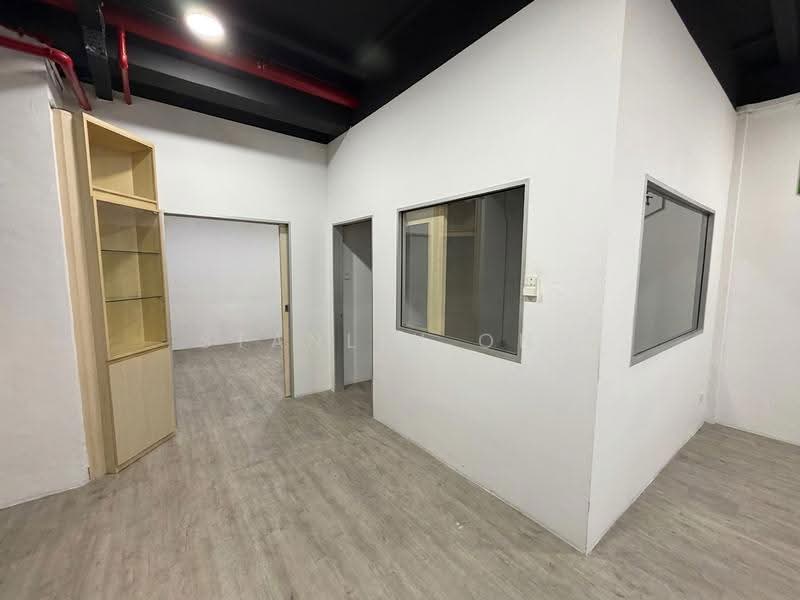Kb Industrial Building, 10 Kaki Bukit Road 1, Eunos / Geylang / Paya Lebar, 4,542 sqft, Factory / Workshop (B2) For Rent, by Stanley Ong, 500282505 - Interior - CommercialGuru.com.sg