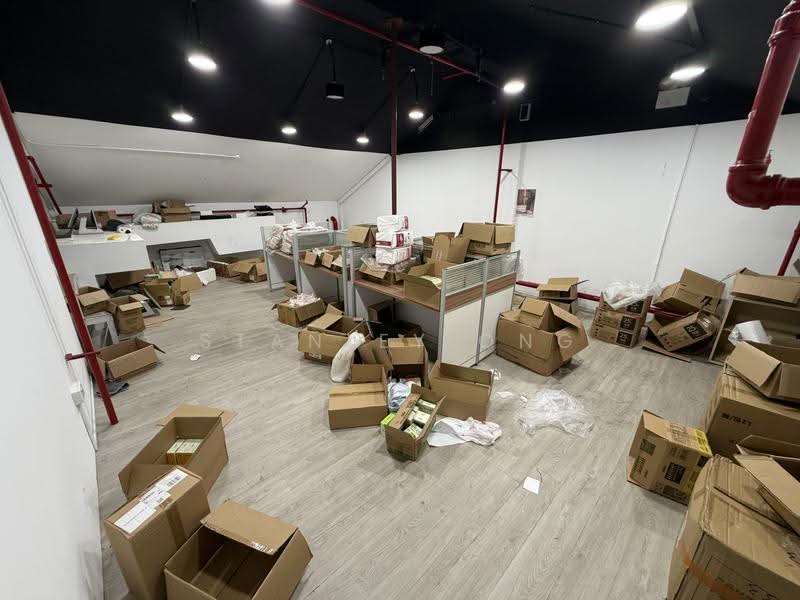 Kb Industrial Building, 10 Kaki Bukit Road 1, Eunos / Geylang / Paya Lebar, 4,542 sqft, Factory / Workshop (B2) For Rent, by Stanley Ong, 500282505 - Interior - CommercialGuru.com.sg