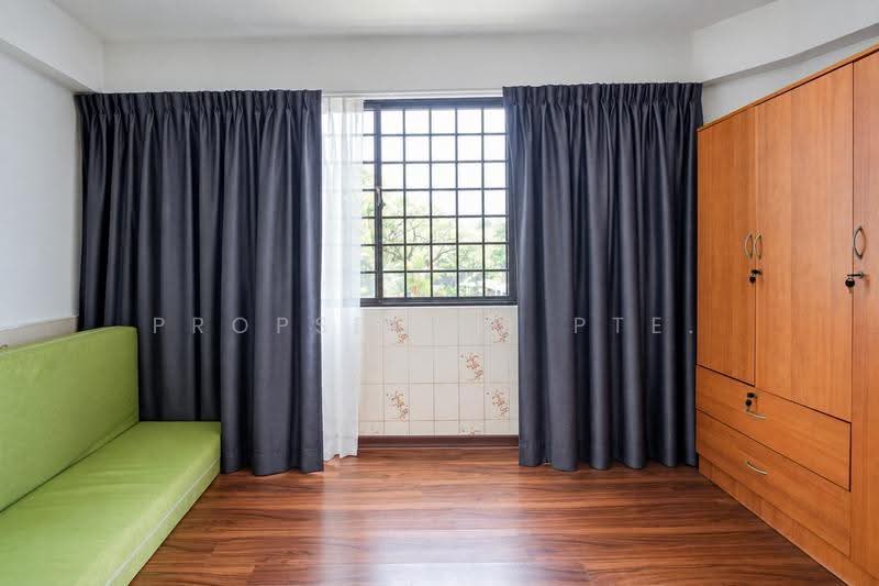 234 Jurong East Street 21, 234 Jurong East Street 21, Boon Lay / Jurong / Tuas, 3 Bedrooms, 1,302 sqft, HDB Flat For Sale, by Wes Teo, 500282530 - Living Room - PropertyGuru.com.sg