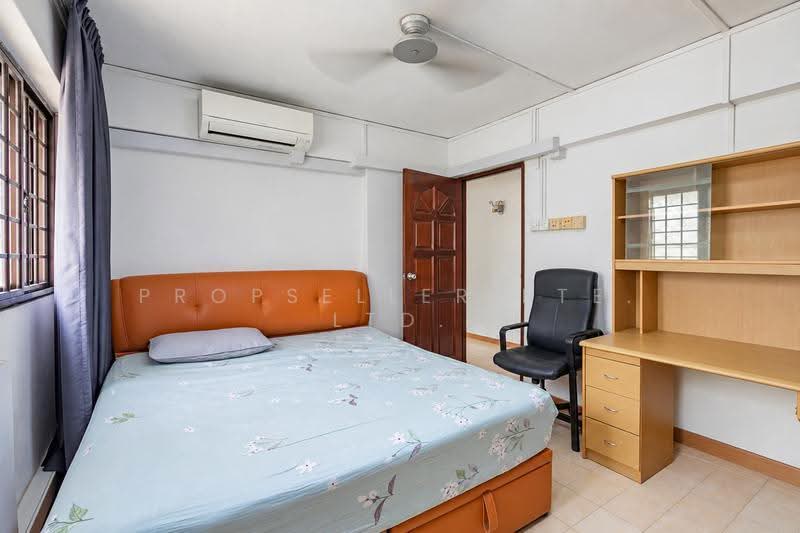 234 Jurong East Street 21, 234 Jurong East Street 21, Boon Lay / Jurong / Tuas, 3 Bedrooms, 1,302 sqft, HDB Flat For Sale, by Wes Teo, 500282530 - Bedroom - PropertyGuru.com.sg