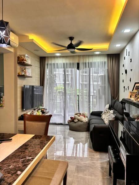 The Brownstone, 152 Canberra Drive, Sembawang / Yishun, 3 Bedrooms, 958 sqft, Condominium For Sale, by Yvette Castro, 500282531 - Living Room - PropertyGuru.com.sg