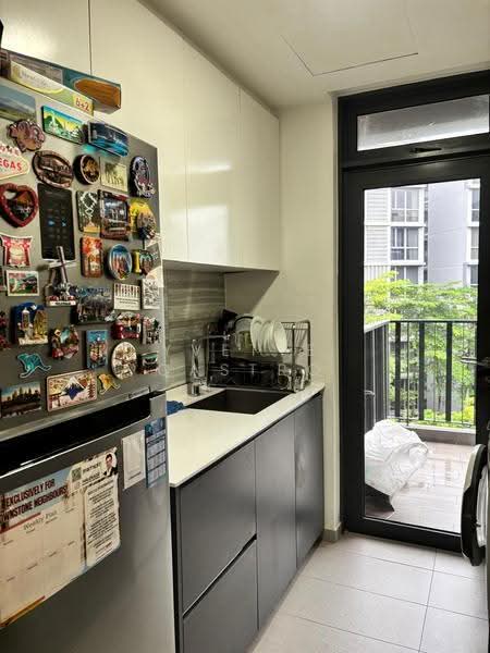 The Brownstone, 152 Canberra Drive, Sembawang / Yishun, 3 Bedrooms, 958 sqft, Condominium For Sale, by Yvette Castro, 500282531 - Kitchen - PropertyGuru.com.sg