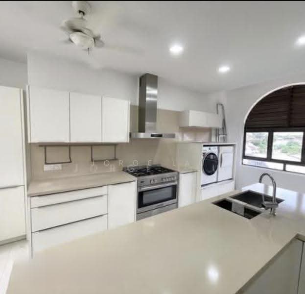 Astridville, 38-38B Jalan Ampang, Tanglin / Holland / Bukit Timah, 3 Bedrooms, 2,443 sqft, Condominium For Sale, by Jorge Lau, 500282536 - Kitchen - PropertyGuru.com.sg