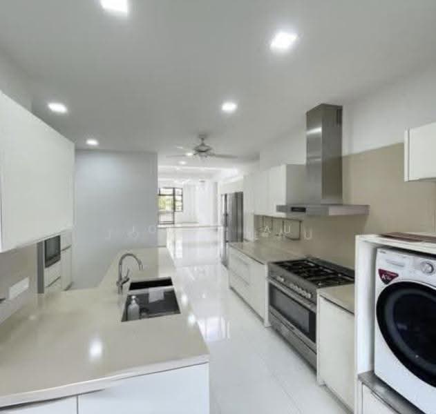 Astridville, 38-38B Jalan Ampang, Tanglin / Holland / Bukit Timah, 3 Bedrooms, 2,443 sqft, Condominium For Sale, by Jorge Lau, 500282536 - Kitchen - PropertyGuru.com.sg