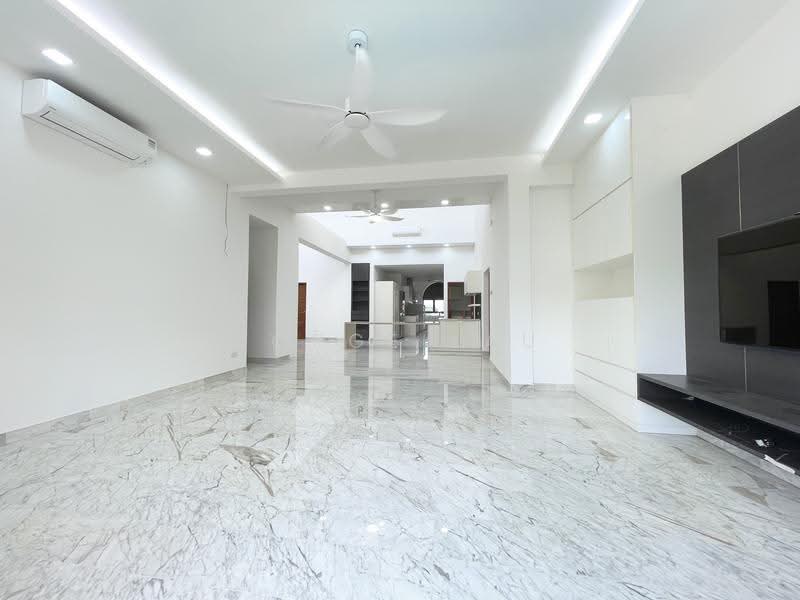 Astridville, 38-38B Jalan Ampang, Tanglin / Holland / Bukit Timah, 3 Bedrooms, 2,443 sqft, Condominium For Sale, by Jorge Lau, 500282536 - Living Room - PropertyGuru.com.sg