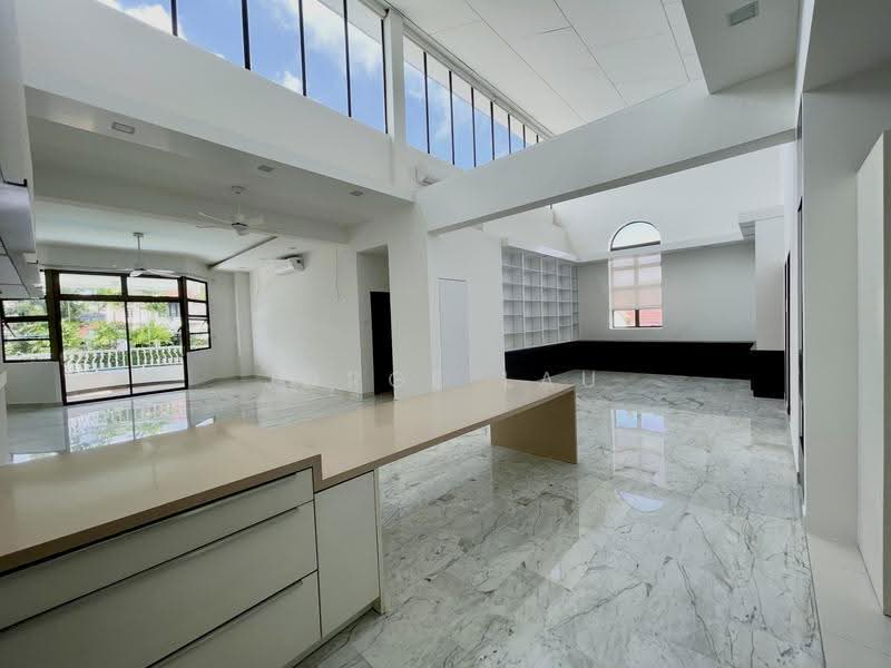 Astridville, 38-38B Jalan Ampang, Tanglin / Holland / Bukit Timah, 3 Bedrooms, 2,443 sqft, Condominium For Sale, by Jorge Lau, 500282536 - Living/Dining - PropertyGuru.com.sg