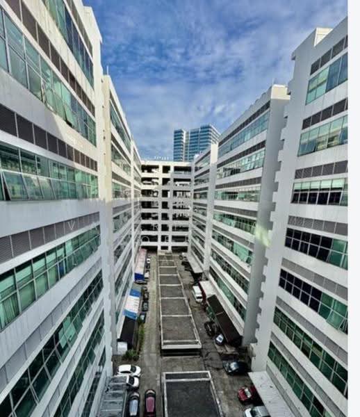 Wcega Plaza, 1 Bukit Batok Crescent, Dairy Farm / Bukit Panjang / Choa Chu Kang, 1,572 sqft, Light Industrial (B1) For Rent, by Valerie Tan (Coffee), 500282542 - Exterior - CommercialGuru.com.sg