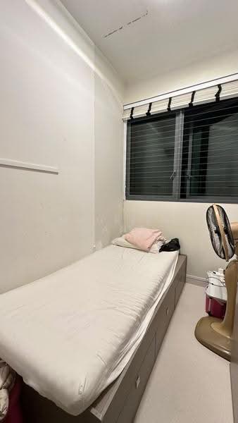 The Gale, Flora Road, Changi Airport / Changi Village, 2 Bedrooms, 1,033 sqft, Condominium For Sale, by Maureen Kang, 500282554 - Bedroom - PropertyGuru.com.sg