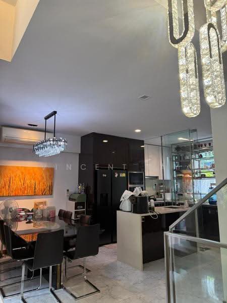 Hillsta, Phoenix Road, Dairy Farm / Bukit Panjang / Choa Chu Kang, 5 Bedrooms, 3,230 sqft, Cluster House For Sale, by Vincent Tay, 500282556 - Dining Room - PropertyGuru.com.sg