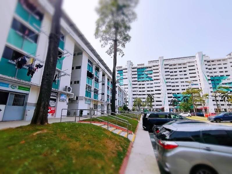Immediate Yield BEDOK NORTH AVENUE 3 Central, 136, Bedok / Upper East Coast, 1,625 sqft, Shop / Shophouse For Sale, by YQ Lai, 500282566 - CommercialGuru.com.sg