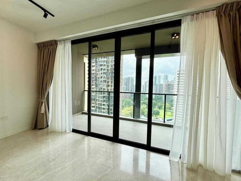 Irwell Hill Residences, 6 Irwell Hill, Orchard / River Valley, 3 Bedrooms, 1,270 sqft, Condominium For Sale, by Lim Chew Yee, 500282569 - Balcony - PropertyGuru.com.sg