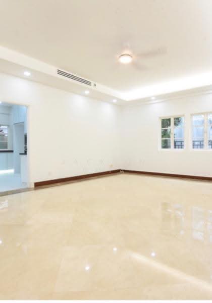 Gentle Villas, Gentle Drive, Newton / Novena, 5 Bedrooms, 7,382 sqft, Detached House For Rent, by Jackson Chia, 500282570 - Living Room - PropertyGuru.com.sg