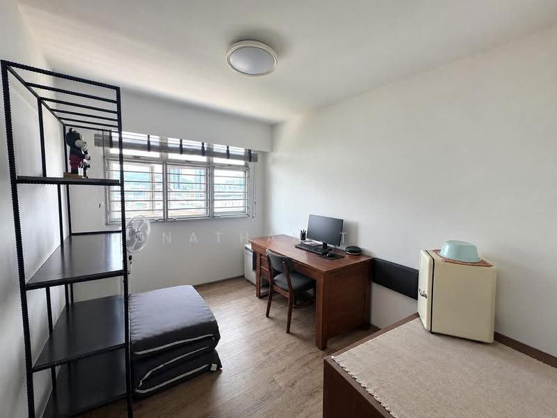 293B Bukit Batok Street 21, 293B Bukit Batok Street 21, Dairy Farm / Bukit Panjang / Choa Chu Kang, 3 Bedrooms, 990 sqft, HDB Flat For Sale, by Jonathan Tang, 500282571 - Study - PropertyGuru.com.sg