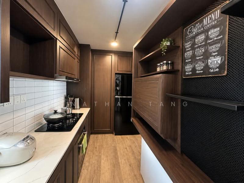293B Bukit Batok Street 21, 293B Bukit Batok Street 21, Dairy Farm / Bukit Panjang / Choa Chu Kang, 3 Bedrooms, 990 sqft, HDB Flat For Sale, by Jonathan Tang, 500282571 - Kitchen - PropertyGuru.com.sg