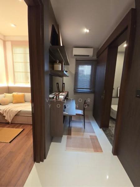 Parksuites, 20 Holland Grove Road, Tanglin / Holland / Bukit Timah, 2 Bedrooms, 786 sqft, Condominium For Sale, by Victor Yoong, 500282587 - PropertyGuru.com.sg