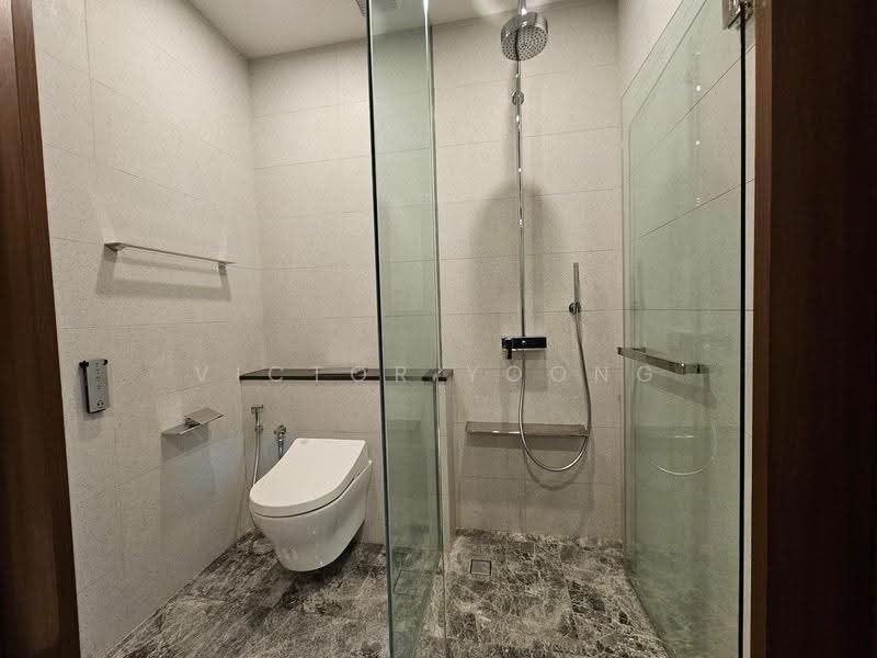 Parksuites, 20 Holland Grove Road, Tanglin / Holland / Bukit Timah, 2 Bedrooms, 786 sqft, Condominium For Sale, by Victor Yoong, 500282587 - PropertyGuru.com.sg