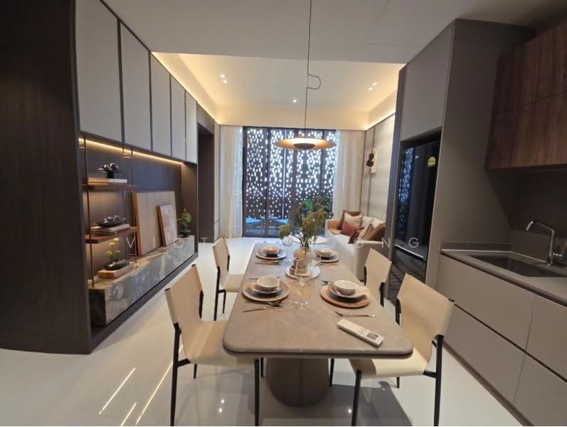Parksuites, 20 Holland Grove Road, Tanglin / Holland / Bukit Timah, 2 Bedrooms, 786 sqft, Condominium For Sale, by Victor Yoong, 500282587 - PropertyGuru.com.sg