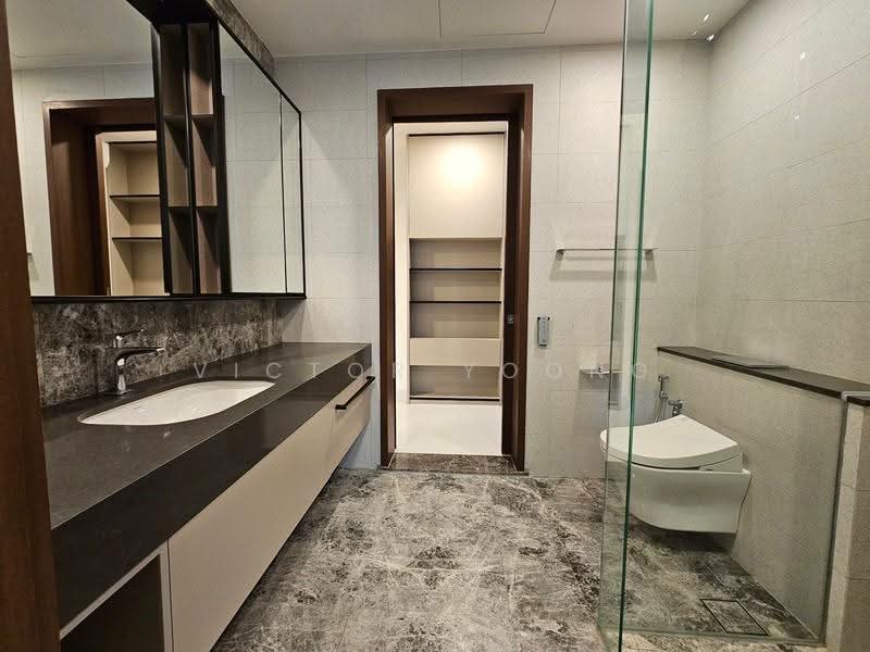 Parksuites, 20 Holland Grove Road, Tanglin / Holland / Bukit Timah, 2 Bedrooms, 786 sqft, Condominium For Sale, by Victor Yoong, 500282587 - PropertyGuru.com.sg