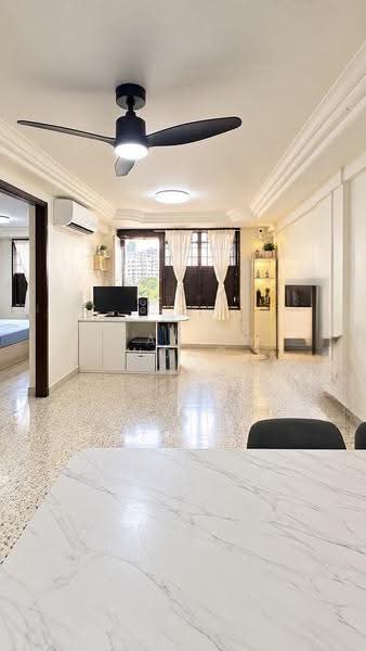 1 Ghim Moh Road, 1 Ghim Moh Road, Tanglin / Holland / Bukit Timah, 2 Bedrooms, 699 sqft, HDB Flat For Rent, by Stanley Wong, 500282591 - Living Room - PropertyGuru.com.sg