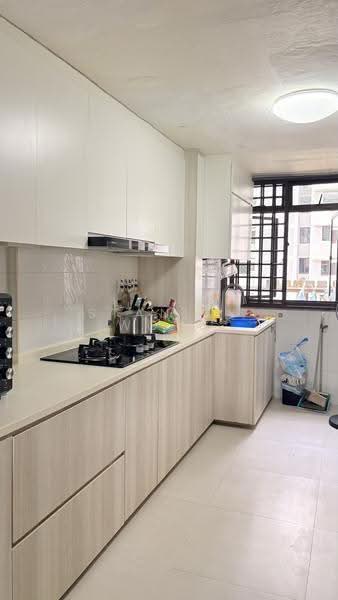 1 Ghim Moh Road, 1 Ghim Moh Road, Tanglin / Holland / Bukit Timah, 2 Bedrooms, 699 sqft, HDB Flat For Rent, by Stanley Wong, 500282591 - Kitchen - PropertyGuru.com.sg