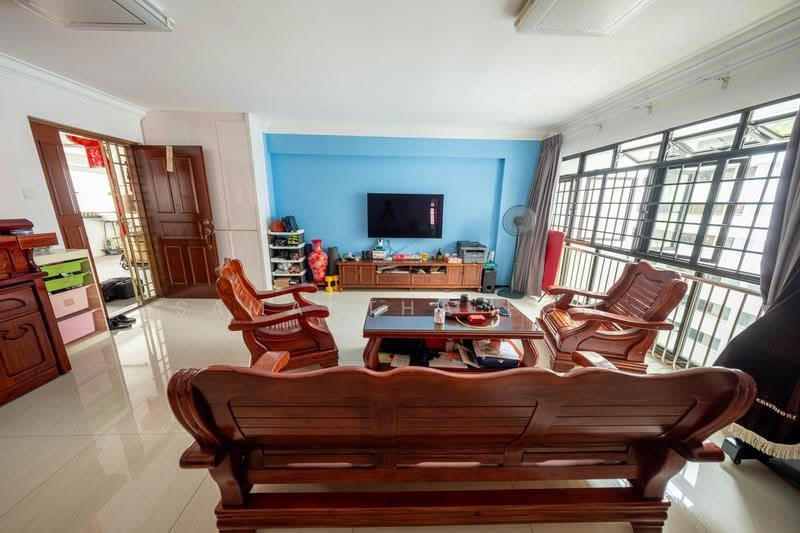 268B Boon Lay Drive, 268B Boon Lay Drive, Boon Lay / Jurong / Tuas, 3 Bedrooms, 1,184 sqft, HDB Flat For Sale, by Samantha Foo, 500282596 - Living Room - PropertyGuru.com.sg