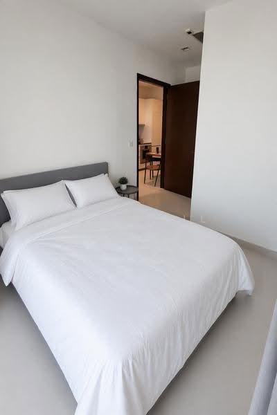 Robin Suites, 25 Robin Road, Tanglin / Holland / Bukit Timah, 1 Bedroom, 441 sqft, Apartment For Sale, by Marshall Lee, 500282598 - Bedroom - PropertyGuru.com.sg