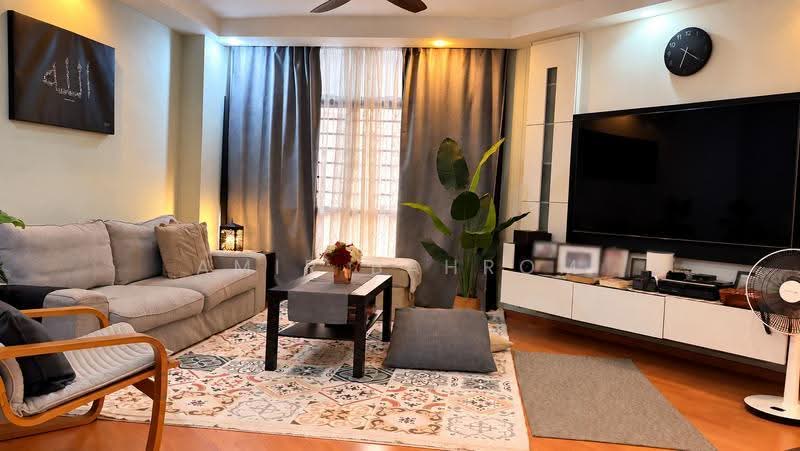 471 Segar Road, 471 Segar Road, Dairy Farm / Bukit Panjang / Choa Chu Kang, 3 Bedrooms, 1,184 sqft, HDB Flat For Sale, by Amir Bahrom, 500282603 - Living Room - PropertyGuru.com.sg