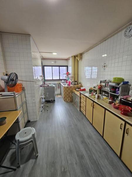 925 Jurong West Street 92, 925 Jurong West Street 92, Boon Lay / Jurong / Tuas, Room Rental, 120 sqft, HDB Flat For Rent, by Zheng Ronghua 郑荣华, 500282625 - Kitchen - PropertyGuru.com.sg