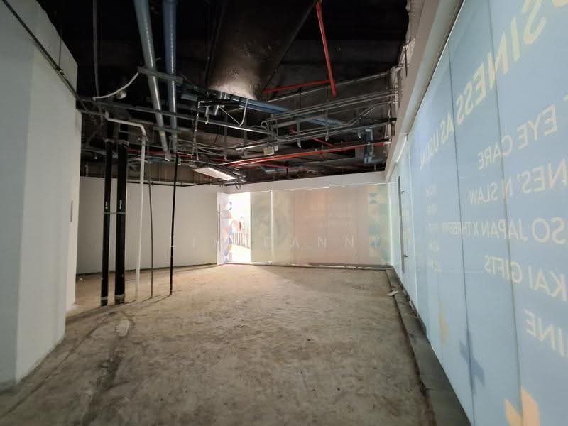 The Central, 6 Eu Tong Sen Street, Boat Quay / Raffles Place / Marina, 668 sqft, Food & Beverage For Rent, by Lim Danny, 500282629 - CommercialGuru.com.sg