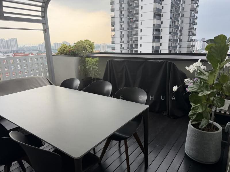 Sky Habitat, 7 Bishan Street 15, Ang Mo Kio / Bishan / Thomson, 3 Bedrooms, 1,507 sqft, Condominium For Rent, by Madelene Chua, 500282630 - Balcony - PropertyGuru.com.sg