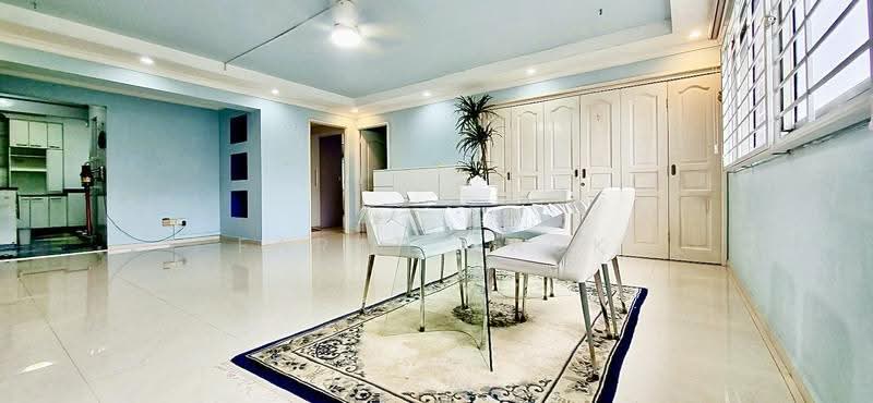 124 Pasir Ris Street 11, 124 Pasir Ris Street 11, Pasir Ris / Tampines, 3 Bedrooms, 1,141 sqft, HDB Flat For Rent, by Farah Zack, 500282634 - Dining Room - PropertyGuru.com.sg