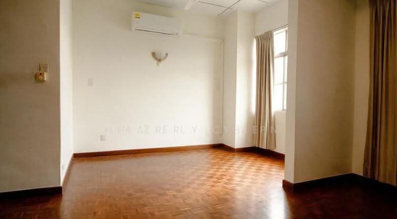 Shelford Road, Adam Road, Newton / Novena, 3 Bedrooms, 3,000 sqft, Terraced House For Sale, by Harry Yap, 500282649 - Living Room - PropertyGuru.com.sg