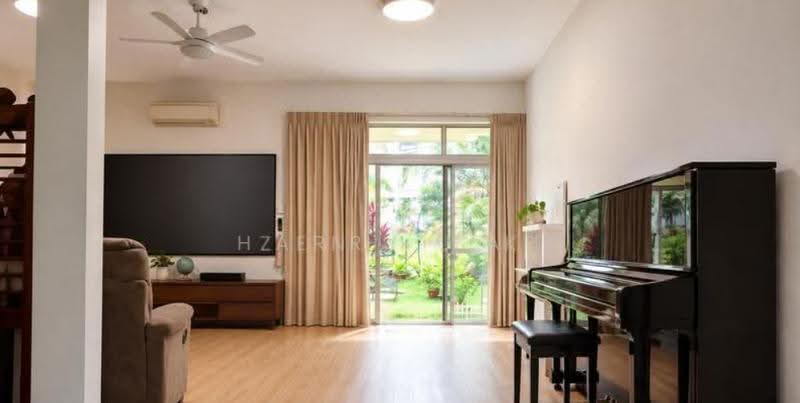 Shelford Road, Adam Road, Newton / Novena, 3 Bedrooms, 3,000 sqft, Terraced House For Sale, by Harry Yap, 500282649 - Living Room - PropertyGuru.com.sg