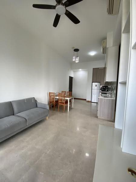The Hillier, 6 Hillview Rise, Dairy Farm / Bukit Panjang / Choa Chu Kang, 2 Bedrooms, 840 sqft, Condominium For Sale, by Lee Poh Poh, 500282659 - Living Room - PropertyGuru.com.sg
