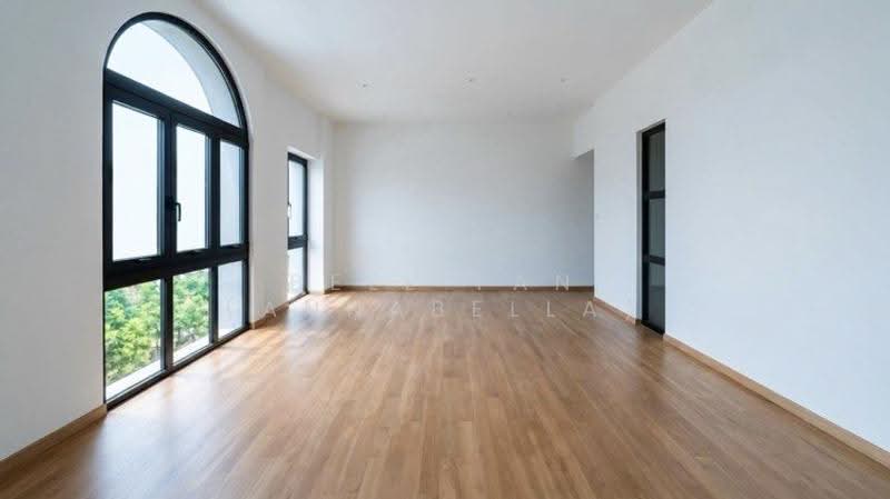 LANDED7772@ City Fringe Brand New 3 Storey Terrace Ready Iconic Facade, Cambridge, Carlisle, Truro, Bristol, Kampong Java, Farrer Park / Serangoon Rd 8800 7772, Farrer Park / Serangoon Rd, 5 Bedrooms, 6,000 sqft, Terraced House For Sale, by Bell Tan (Annabella), 500282660 - PropertyGuru.com.sg