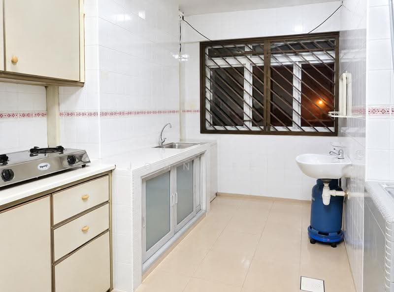 944 Jurong West Street 91, 944 Jurong West Street 91, Boon Lay / Jurong / Tuas, 3 Bedrooms, 1,130 sqft, HDB Flat For Rent, by John Lee, 500282692 - Kitchen - PropertyGuru.com.sg