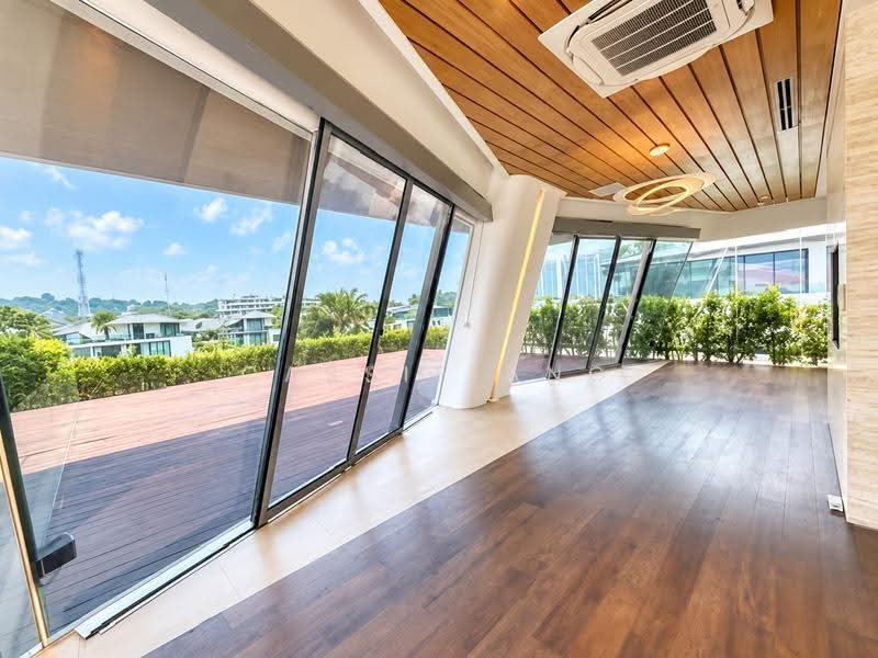 sentosa, Harbour Front, Keppel Bay, Sentosa Island, Sentosa Cove, Cove Grove, Mount Faber, Telok Blangah, Greater Southern Waterfront, Harbourfront / Telok Blangah, 6 Bedrooms, 8,000 sqft, Bungalow House For Rent, by Cassie Ang, 500282709 - Marina View Expansive Entertainment Area - PropertyGuru.com.sg