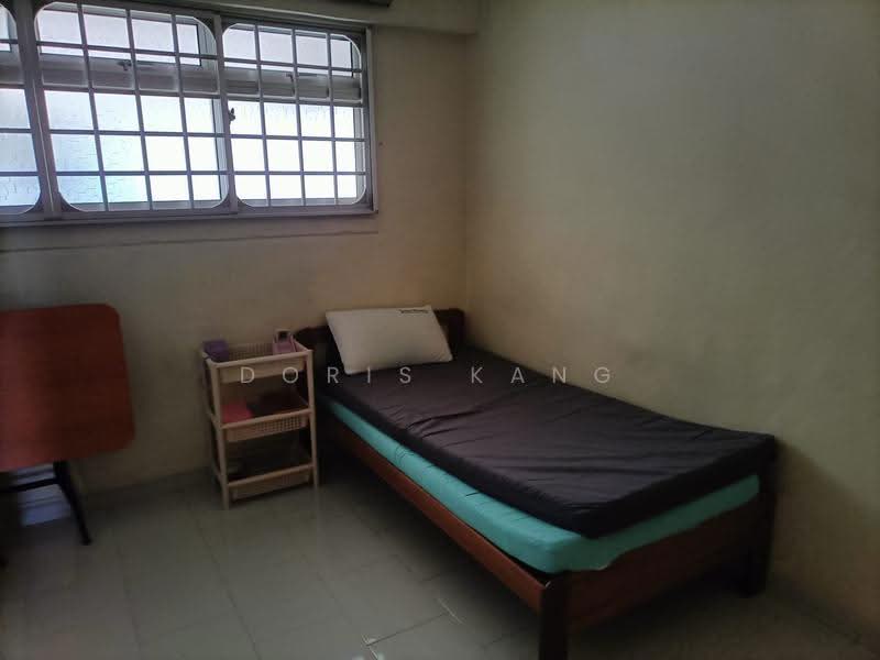308 Jurong East Street 32, 308 Jurong East Street 32, Boon Lay / Jurong / Tuas, Room Rental, 120 sqft, HDB Flat For Rent, by Doris Kang, 500282710 - Bedroom - PropertyGuru.com.sg