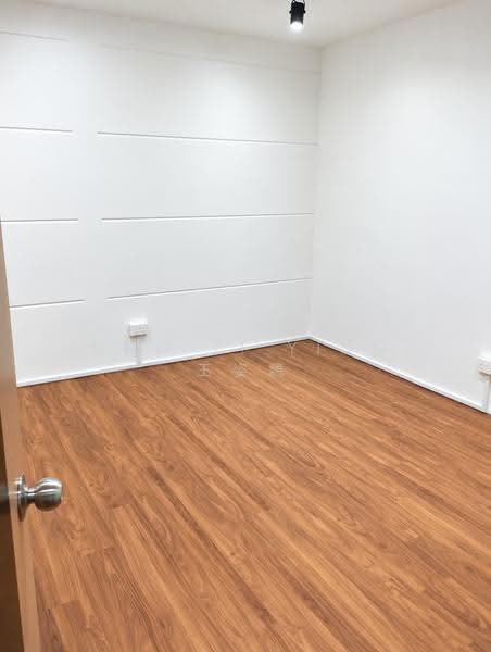 Mega@Woodlands, 39 Woodlands Close, Admiralty / Woodlands, 100 sqft, Light Industrial (B1) For Rent, by Ong Zi Ying 王姿穎, 500282745 - CommercialGuru.com.sg