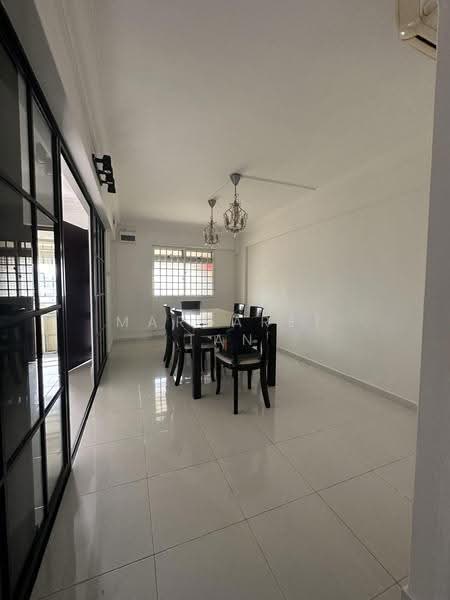 227 Yishun Street 21, 227 Yishun Street 21, Sembawang / Yishun, 3 Bedrooms, 1,442 sqft, HDB Flat For Sale, by Margaret Tan, 500282747 - Dining Room - PropertyGuru.com.sg