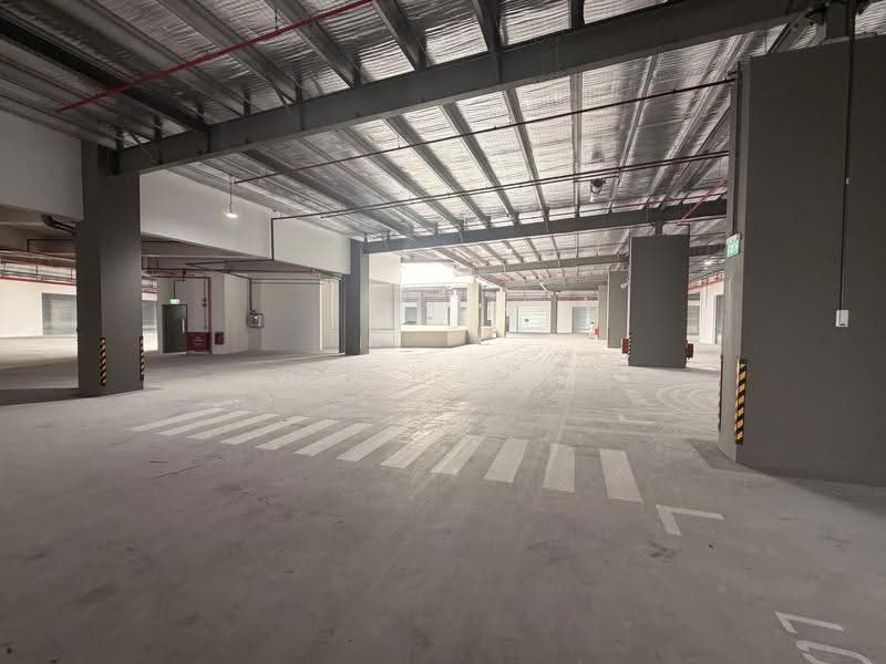 Tampines Connection, 2 Tampines North Drive 4, Pasir Ris / Tampines, 2,045 sqft, Factory / Workshop (B2) For Rent, by Wenhan ., 500282766 - Car Park - CommercialGuru.com.sg