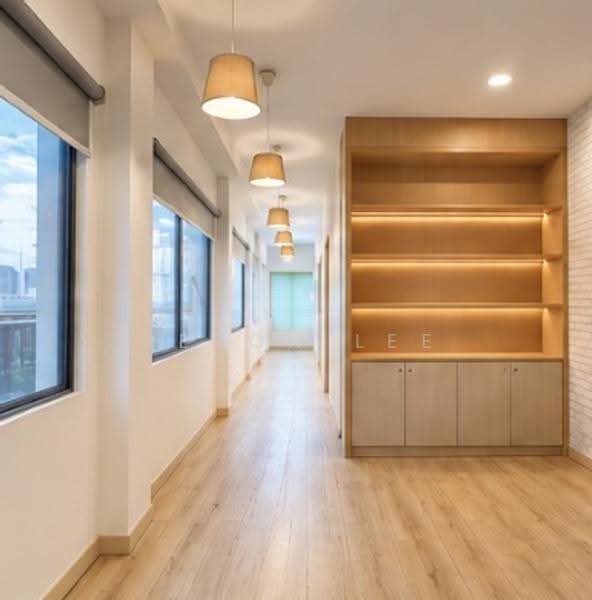 East coast road, East Coast / Marine Parade, 4 Bedrooms, 1,300 sqft, Shophouse For Rent, by Jeron Lee, 500282772 - Corridor - PropertyGuru.com.sg